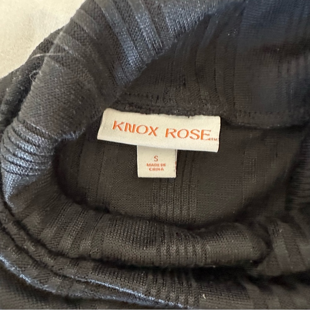 Black Ribbed Knit Top - Picture 5 of 5